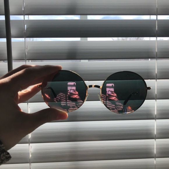 Michael Kors Sunglasses - Picture 3 of 8